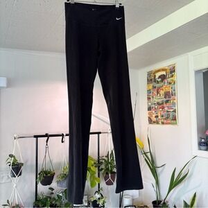 Nike Dri-FIT Yoga Pants Bootcut Athletic Workout Black‎ Leggings Small